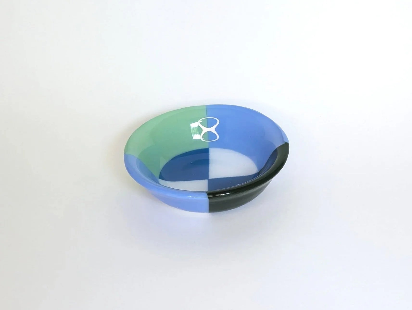 Bauhaus Bowl & Dish Set – Dappled Light