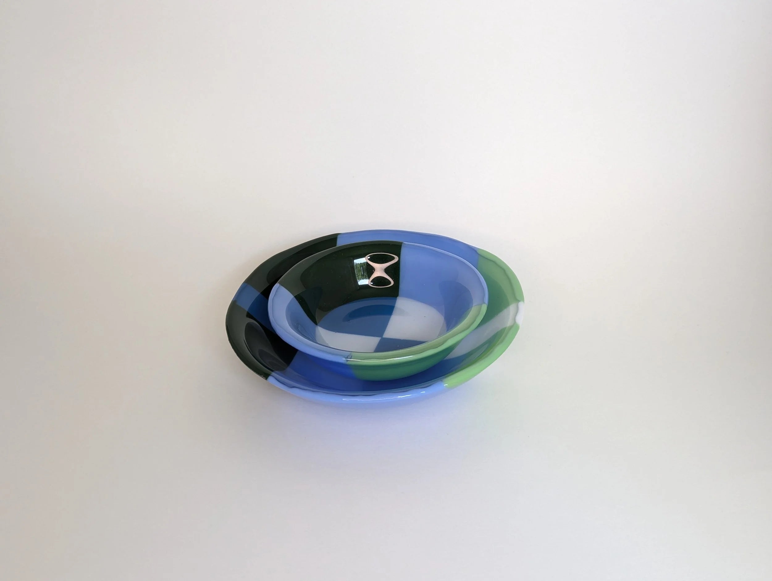 Bauhaus Bowl & Dish Set – Dappled Light